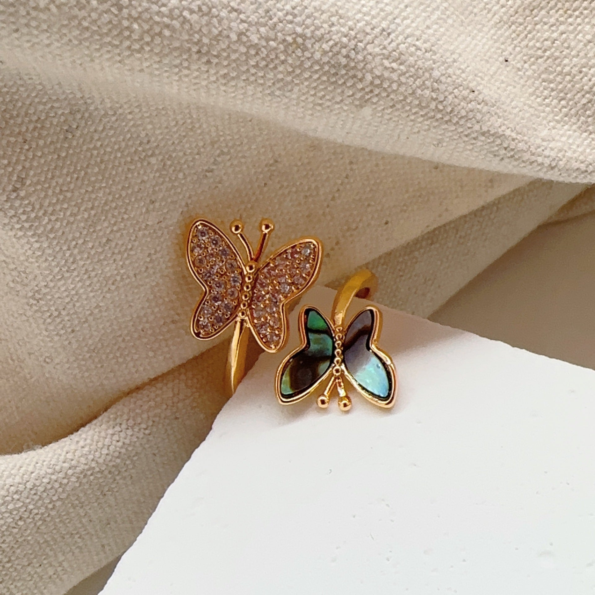 Butterfly temperament light luxury open ring female index finger ring niche design advanced sense ins trendy fashion personalized ring