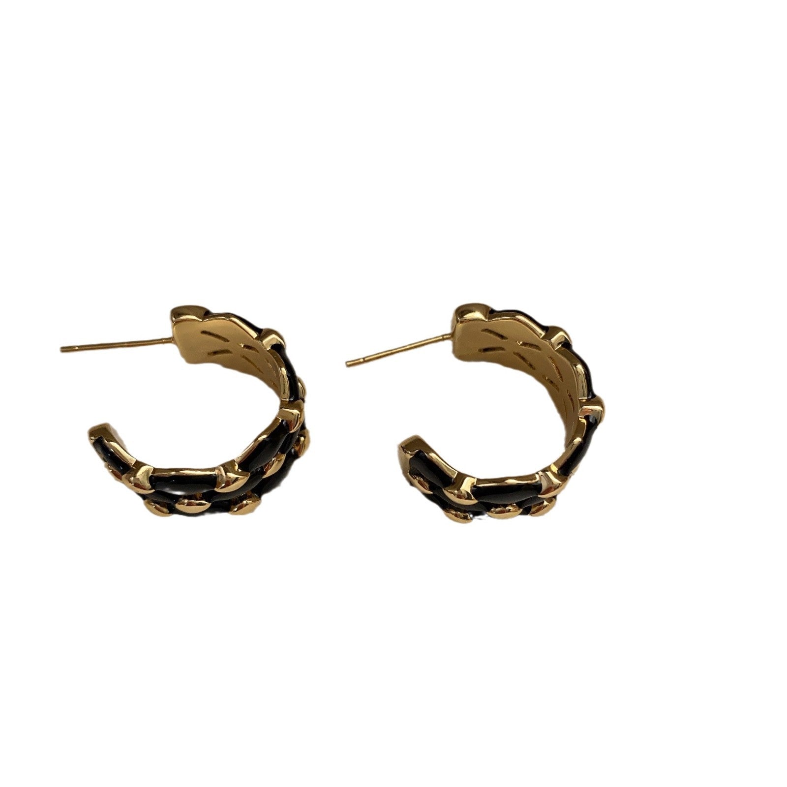 Black gold enamel oil drop c-shaped color matching earrings European and American light luxury high-end fashion explosion diamond earrings commuter women