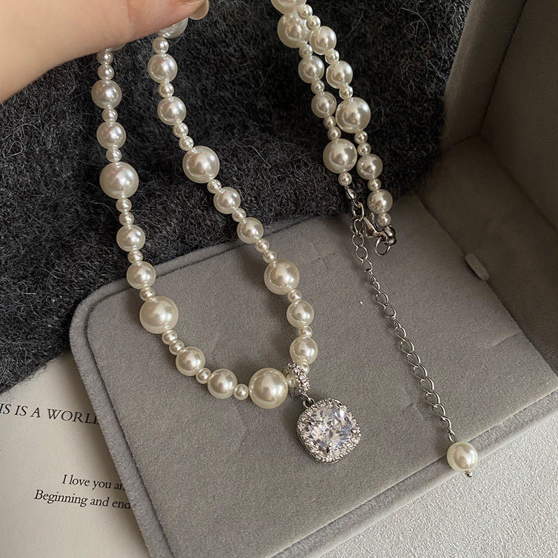 Manta Rose Square Diamond Shijia Pearl Necklace Light Luxury Niche High-end Neck Chain Sweater Chain Temperament Collarbone Chain Women（Gift box included)