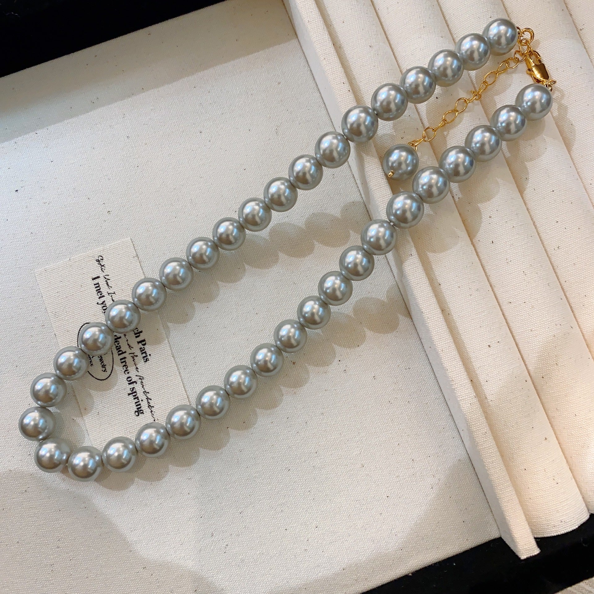 Wow, custom Shijia silver-gray round pearl sweater chain 2024 new trendy necklace women's niche design