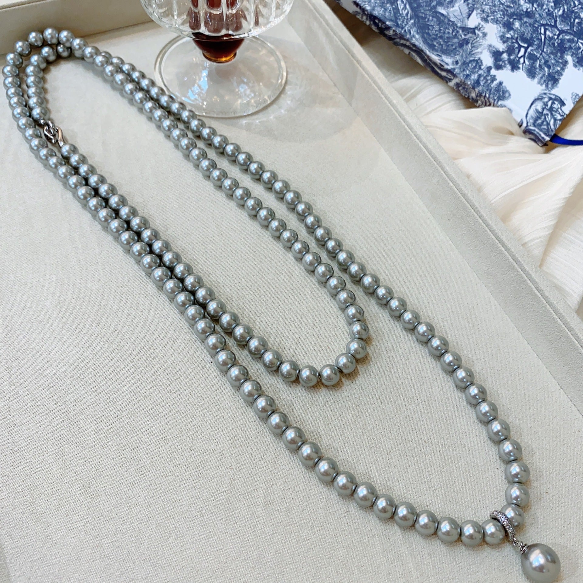 Pearl double stacked long neck chain niche design ins silver necklace beads premium exquisite chain sweater chain