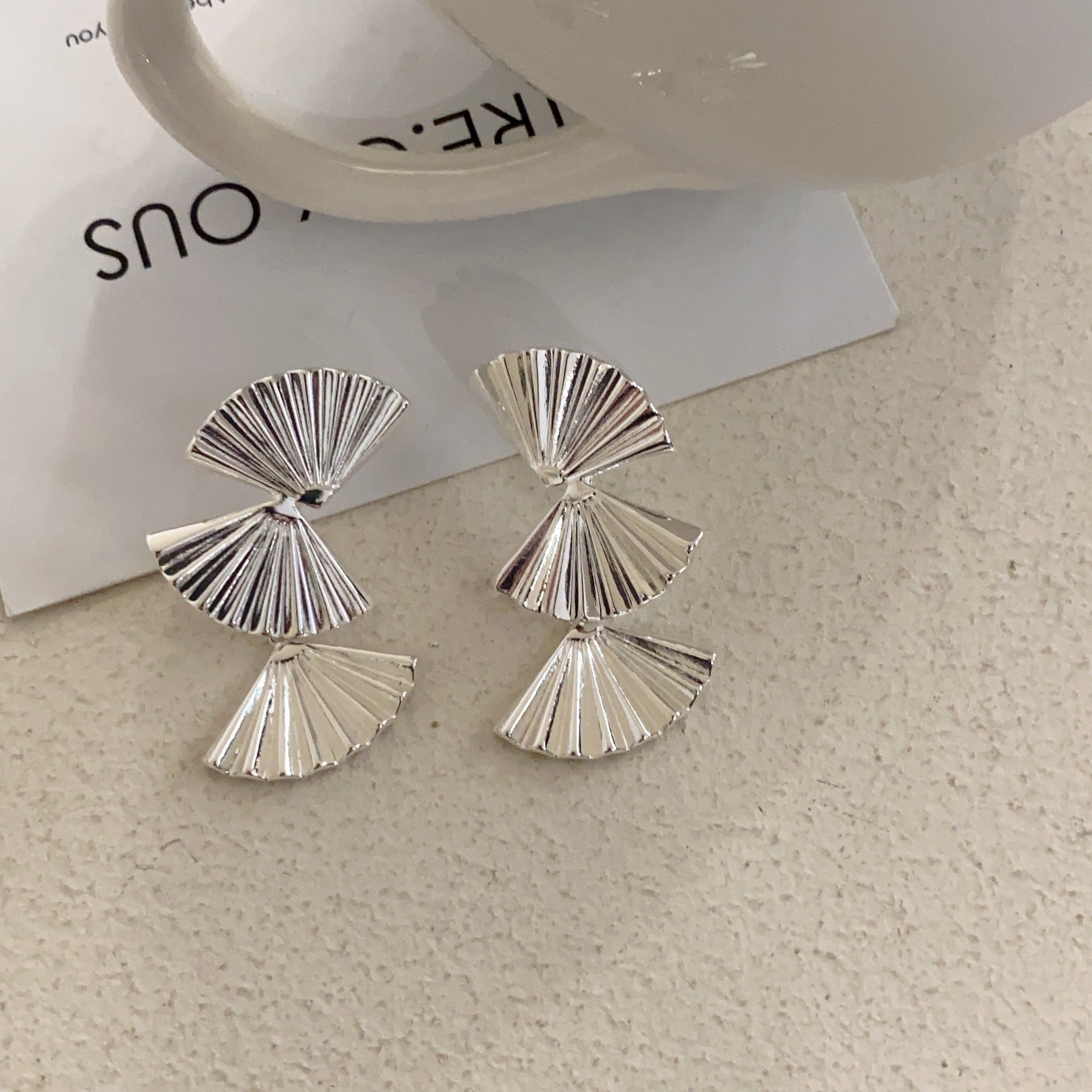 [Fan Painting Fan Dance] Silver Fan Shaped Long Step Earrings Women's Cold Wind Retro New Chinese Ethnic Style Earrings