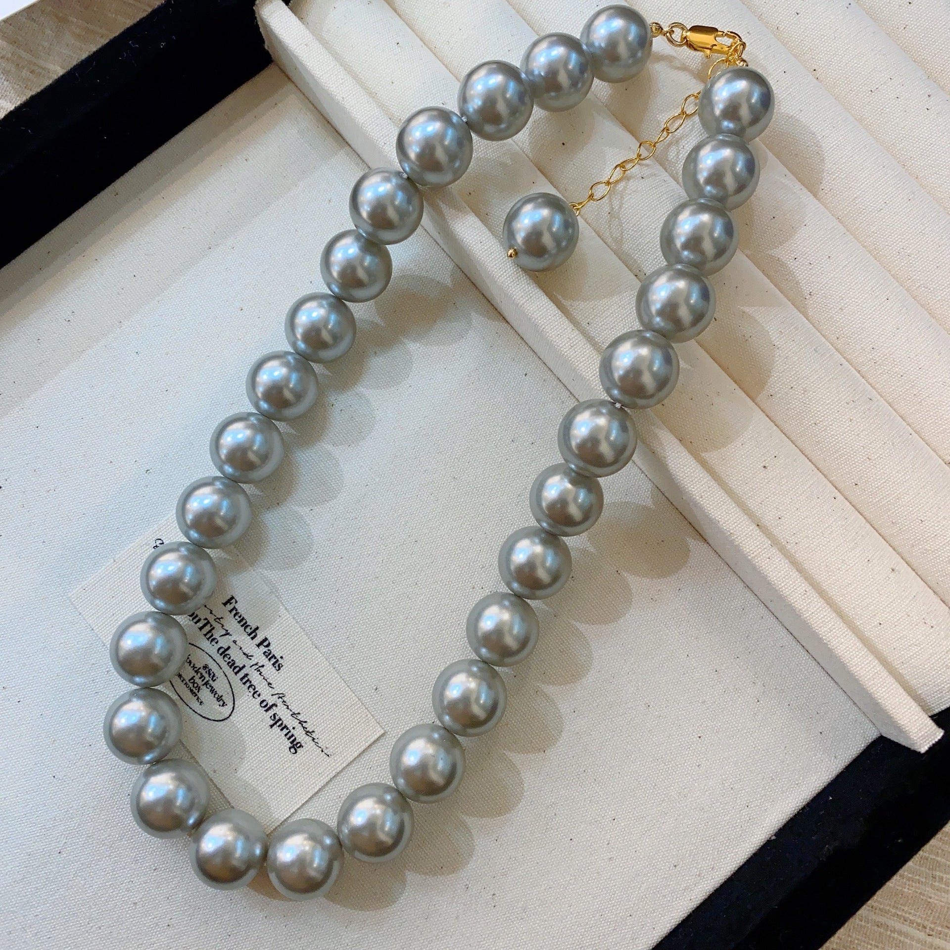 Wow, custom Shijia silver-gray round pearl sweater chain 2024 new trendy necklace women's niche design