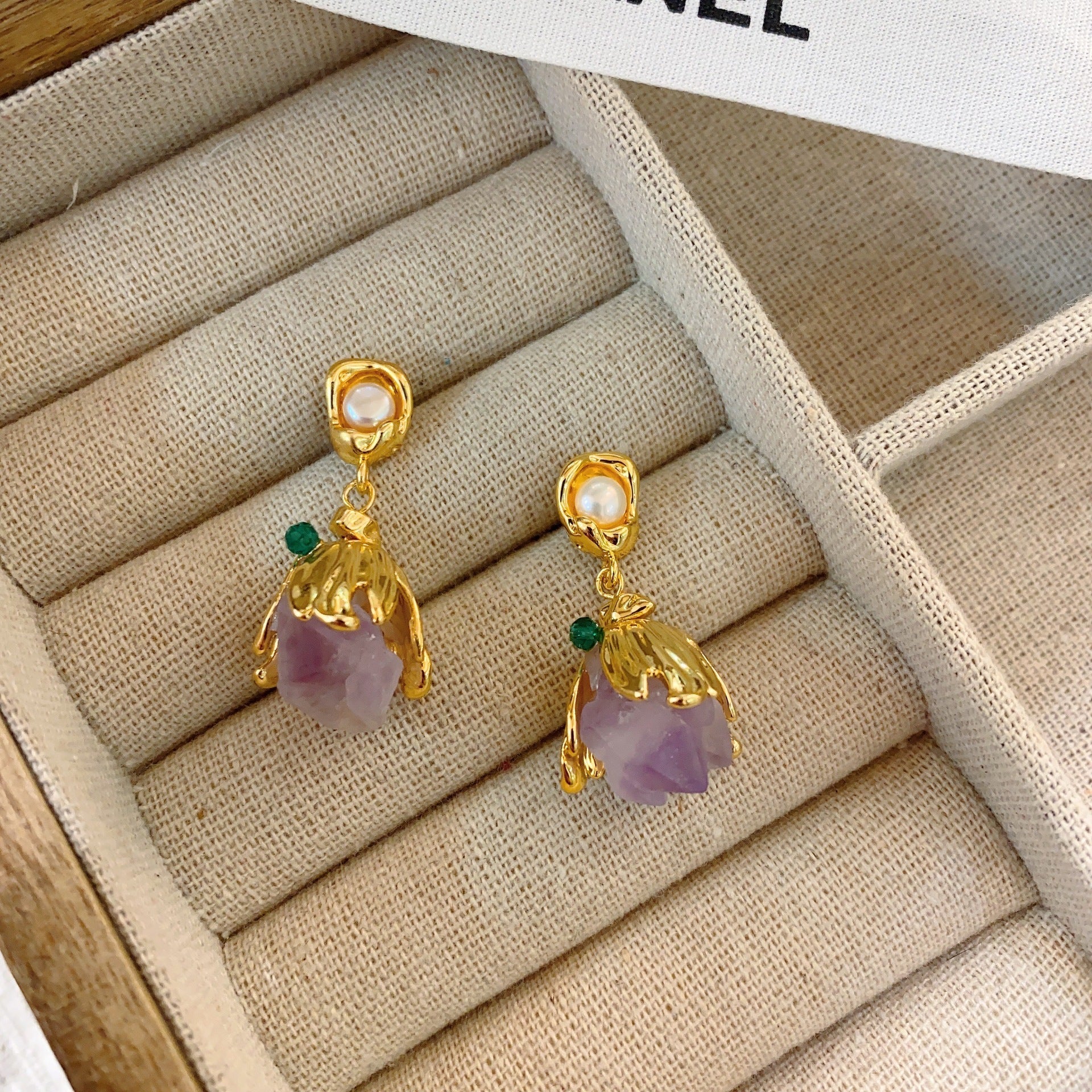 Medieval retro amethyst stone earrings women's light luxury temperament high-end earrings niche design ear holes