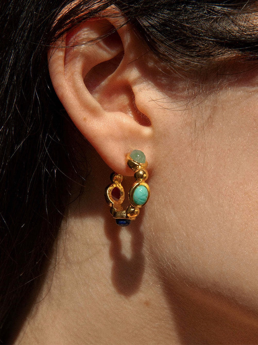 Medieval turquoise earrings women's European and American retro stud earrings niche design high sense unique 2023 new trendy earrings