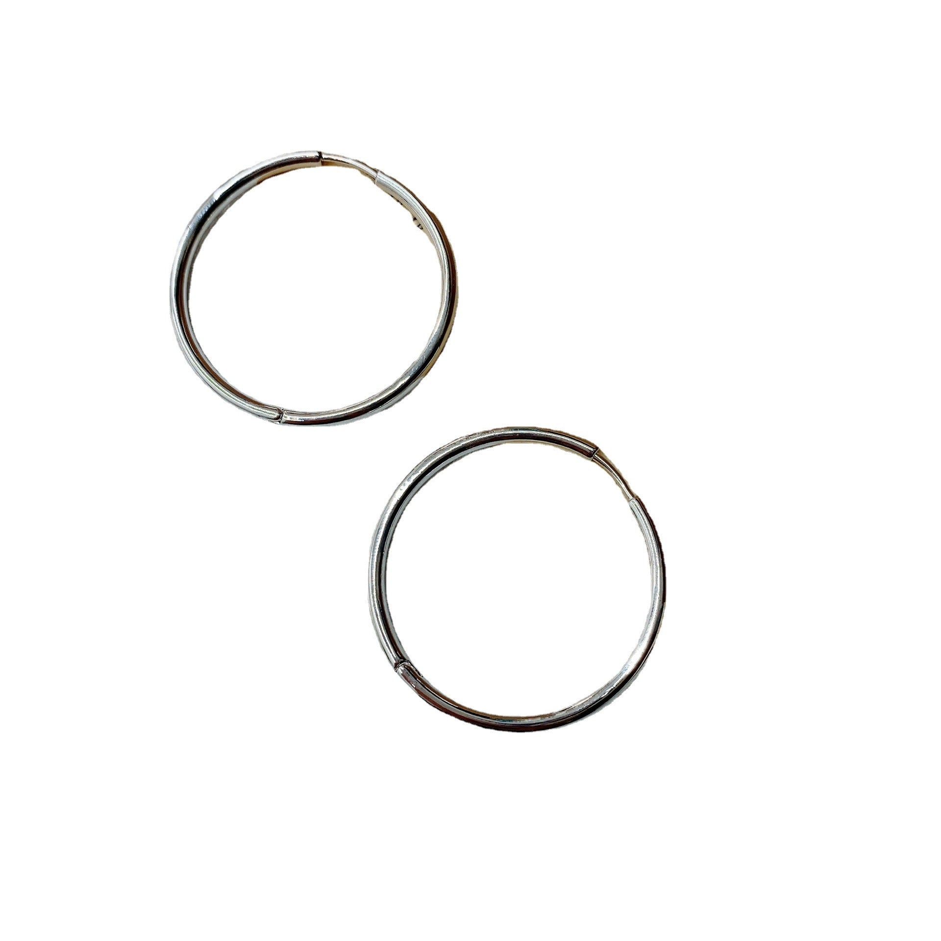 Metal exaggerated circle earrings women's ins style European and American cold wind simple earrings niche design sense personalized earrings