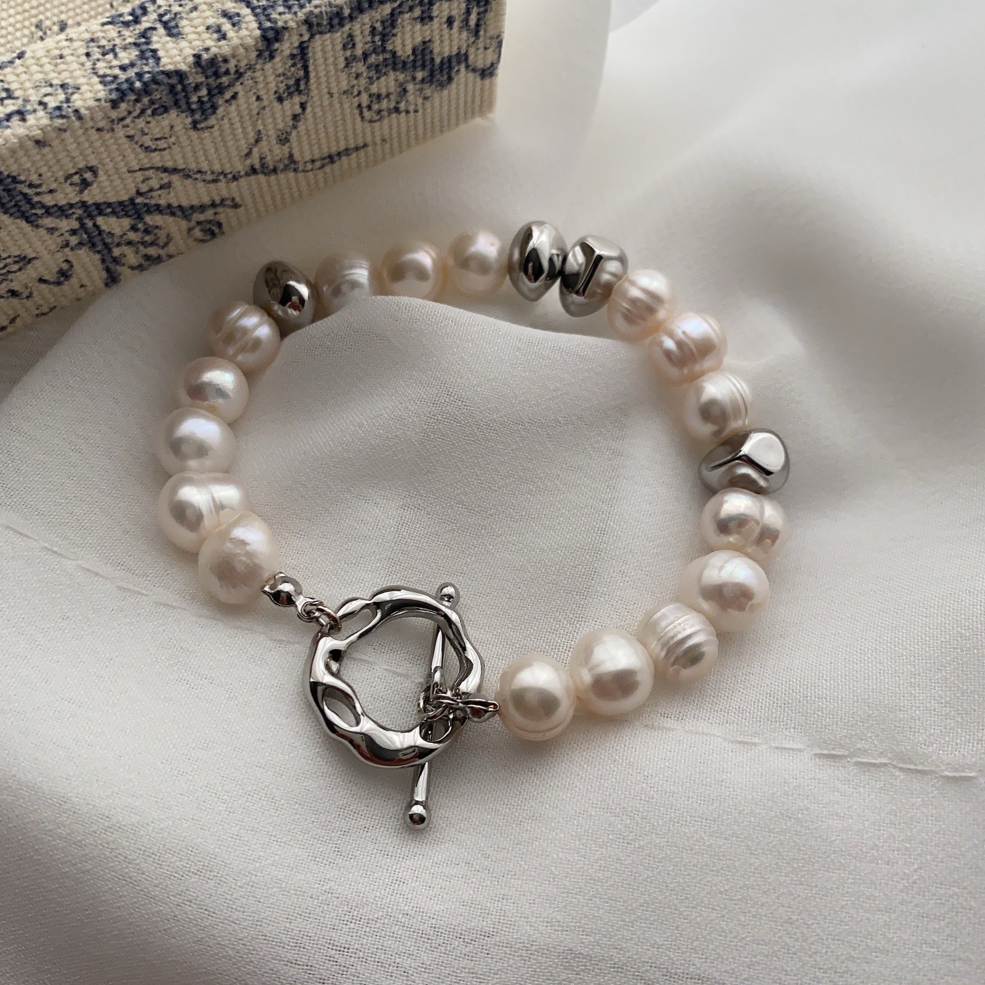 Natural freshwater baroque small pearl bracelet irregular special-shaped s925 silver OT buckle French retro niche jewelry